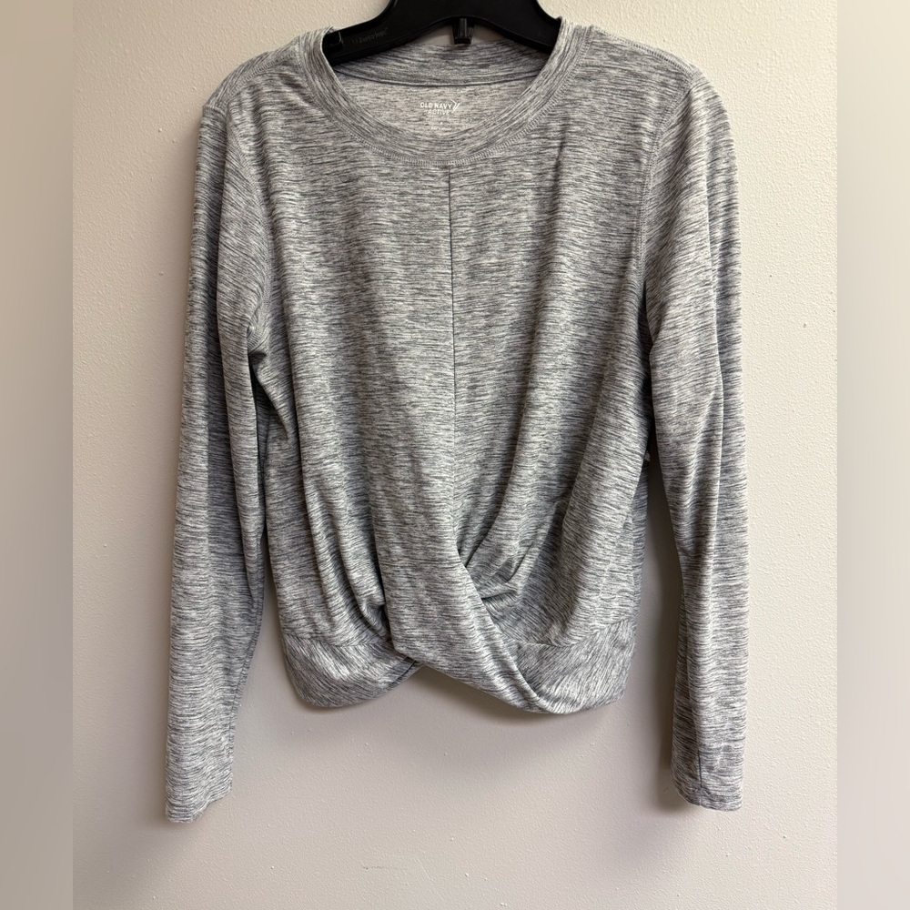 Old Navy Active Women's Twist-Front Long Sleeve Top Heather Gray
